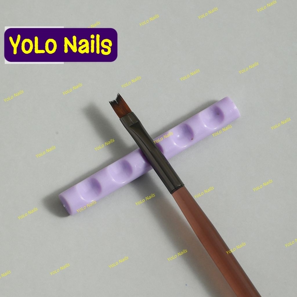 Thanh Gác Cọ Nails