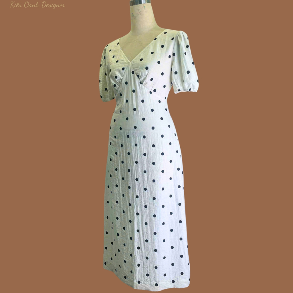 Đầm linen trung niên,độ bền cao,mát mịn,thấm hút mồ hôi,may viền tỉ mỉ,sản xuất độc quyền tại Kiều Oanh Designer