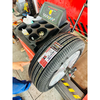 Lốp xe 215/55R17 -Lắp cho xe CAMRY, CARENS, MAZDA 6, SONATA, Honda HRV, BRV.. ADVENZA AV789 Lốp chạy cực êm lại siêu bền