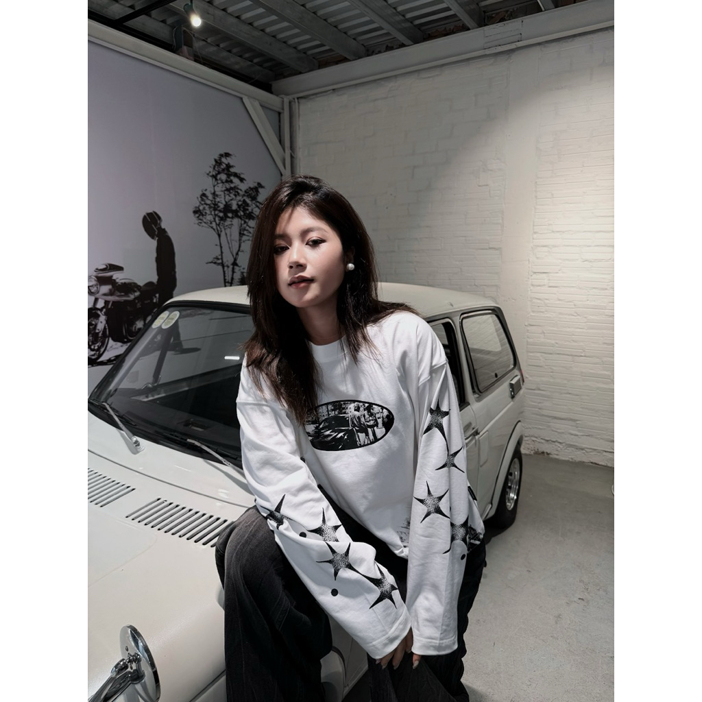 THE LIGHT STREET CAR  Overboxy 280gsm Cotton 2 Chiều Trắng In Full Chame | BigBuy360 - bigbuy360.vn