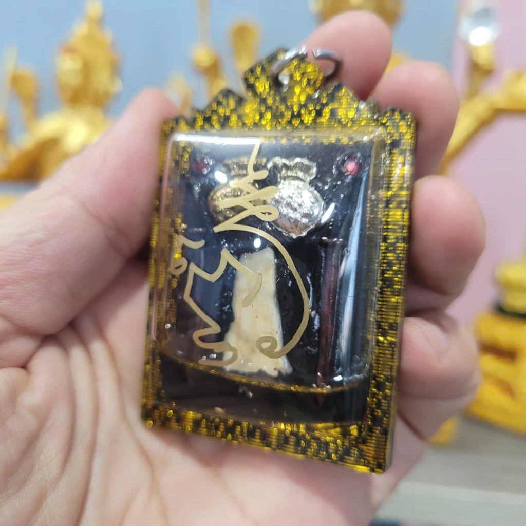 MẶT DÂY CHUYỀN KHUNG NHỰA CHỐNG NƯỚC 4CM - ĐIỂM NHẤN CHO PHONG CÁCH