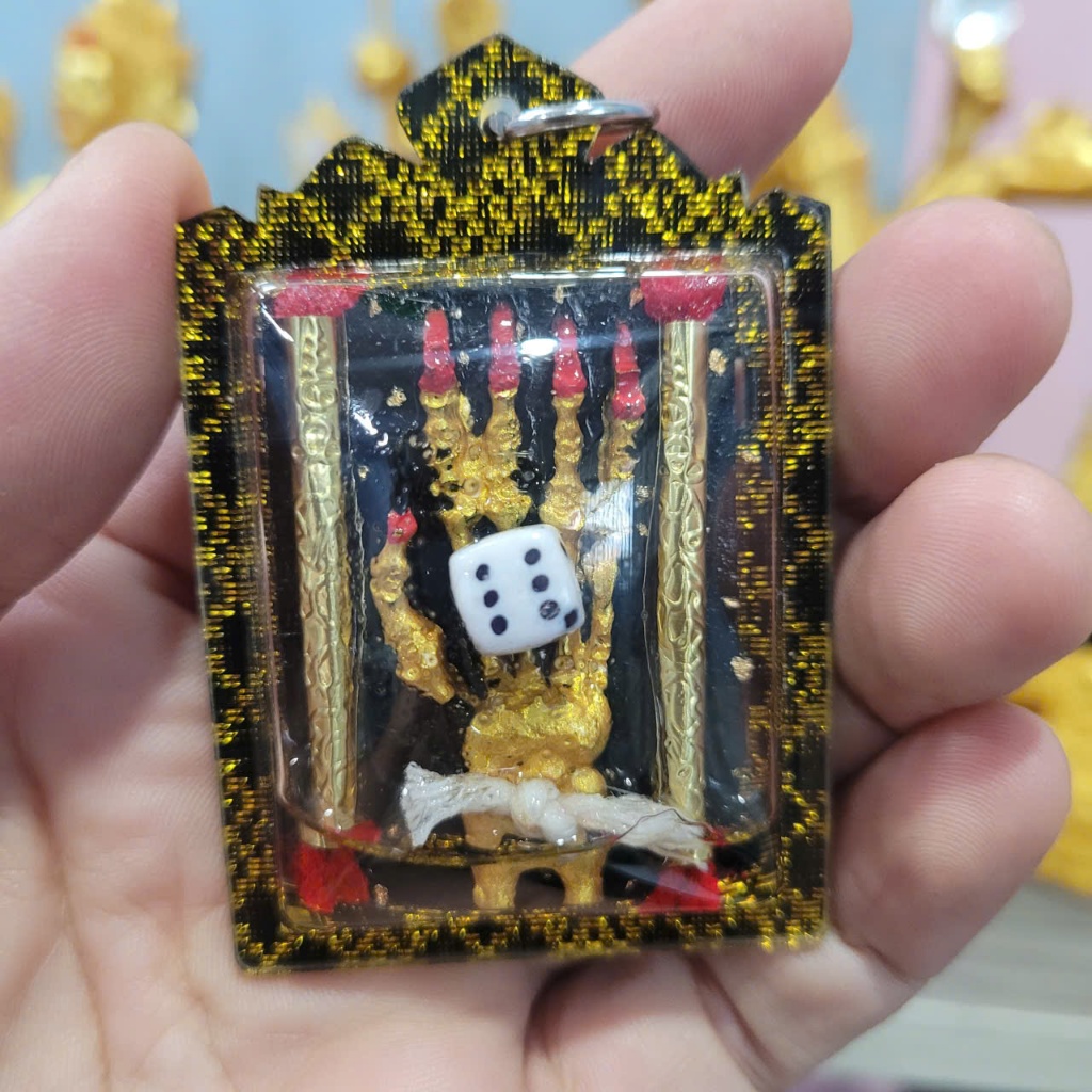 MẶT DÂY CHUYỀN KHUNG NHỰA CHỐNG NƯỚC 4CM - ĐIỂM NHẤN CHO PHONG CÁCH