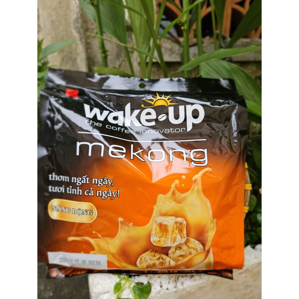combo 2 bịch cafe hòa tan Wake Up Mekong
