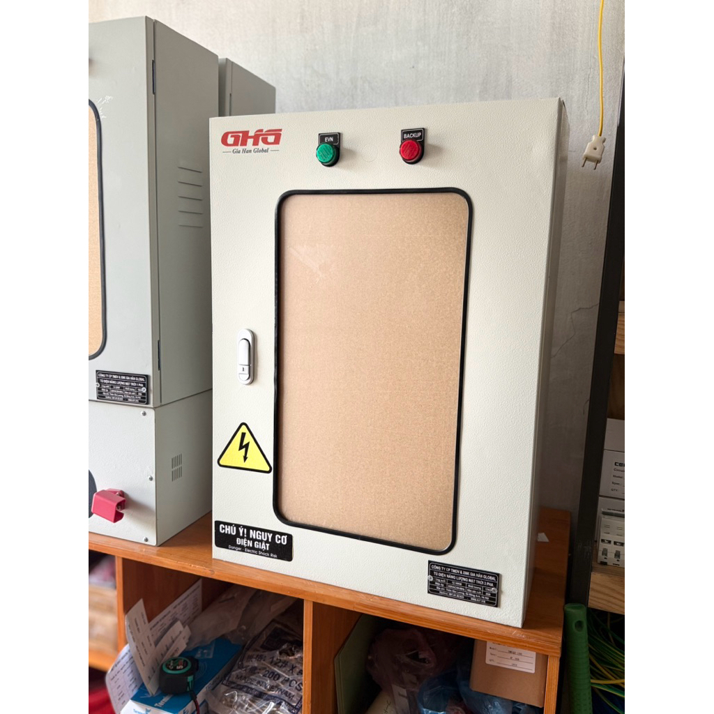 Tủ điện mặt trời GHG 3 Pha hệ 12-16KW