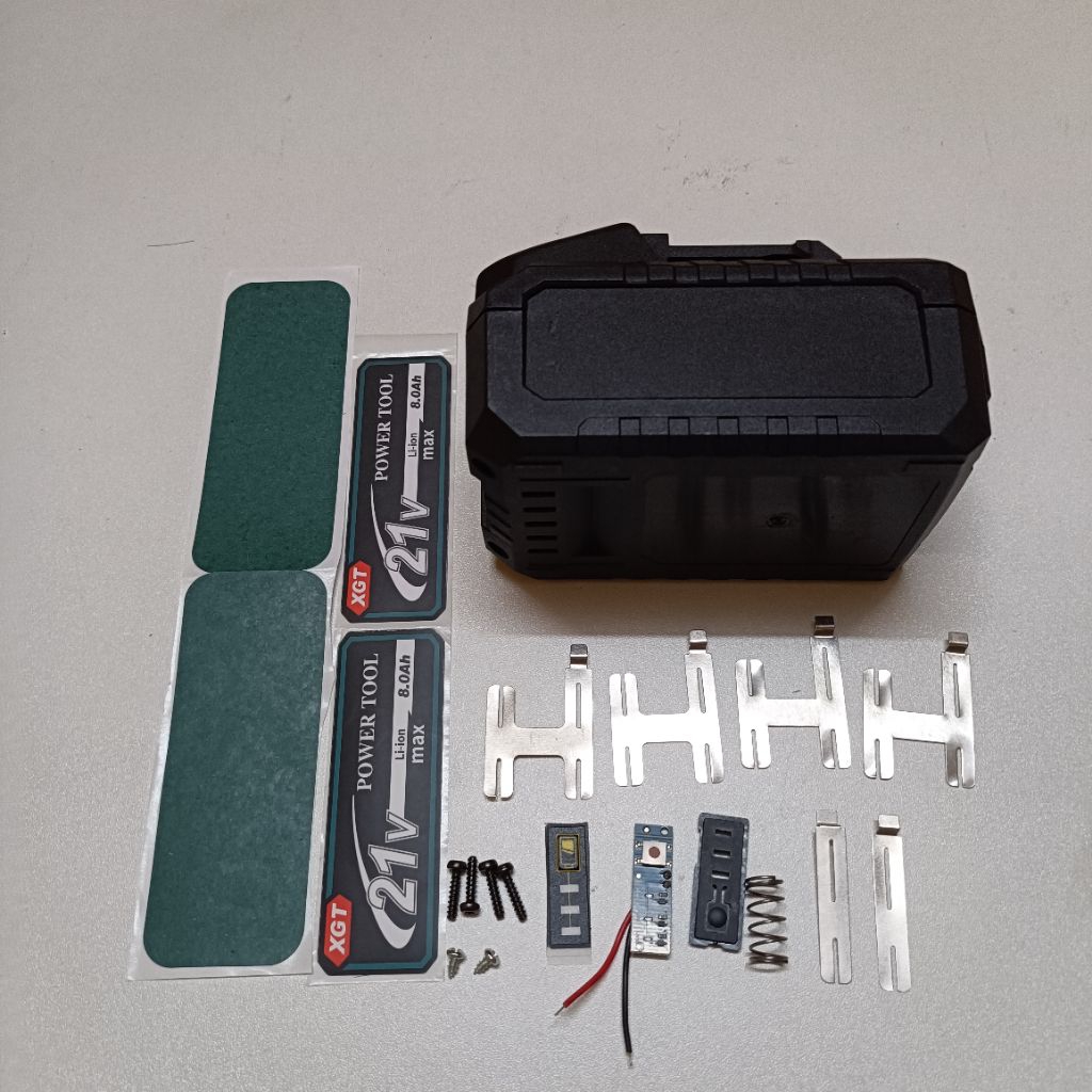 Vỏ Makita 21700 Loại Mới 15 Cell - Phụ Kiện
