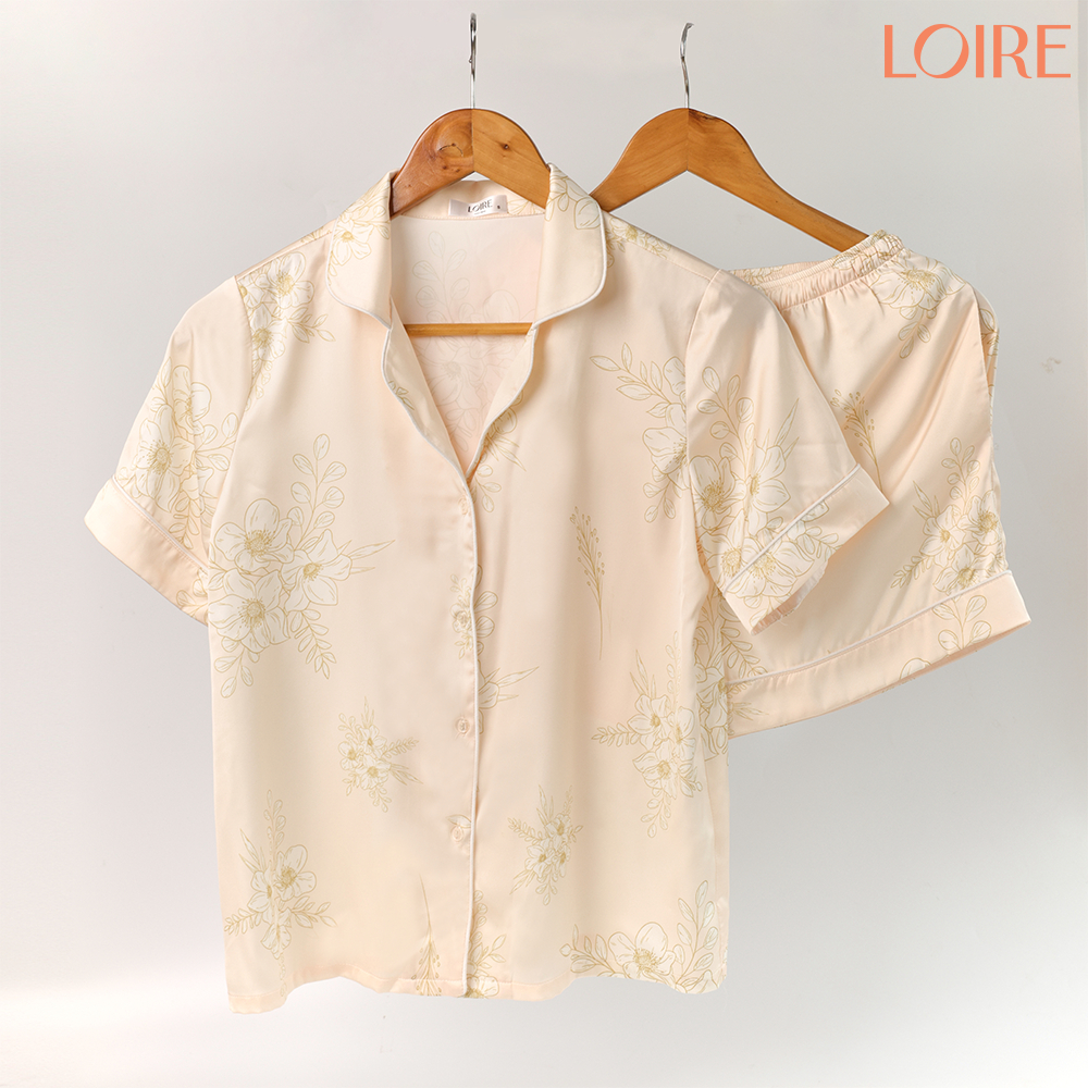 Bộ Mặc Nhà Loirechic FDMN260391 Chất Lụa Mát Mịn Họa Tiết Hoa Bản To