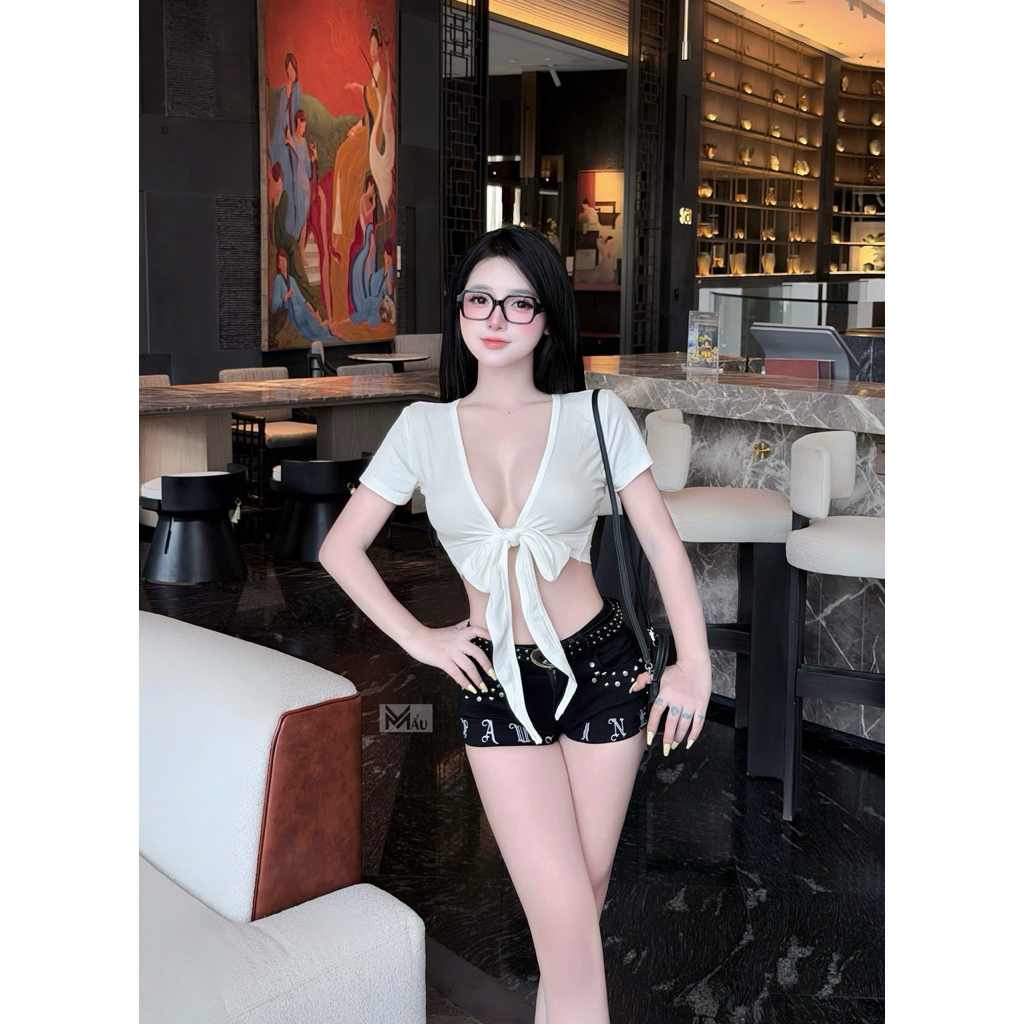 Áo cộc tay buộc nơ ngực mix đồ xinh xỉu