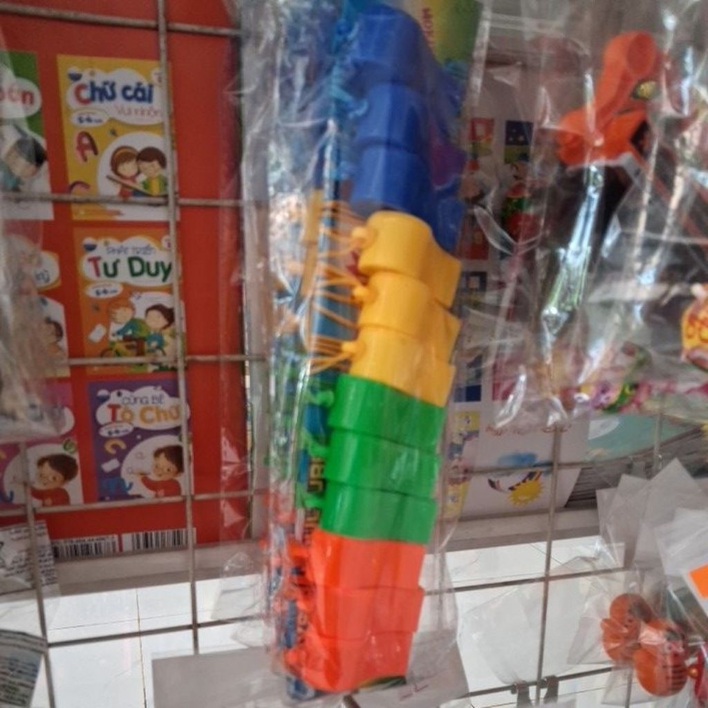còi ( tu huýt )