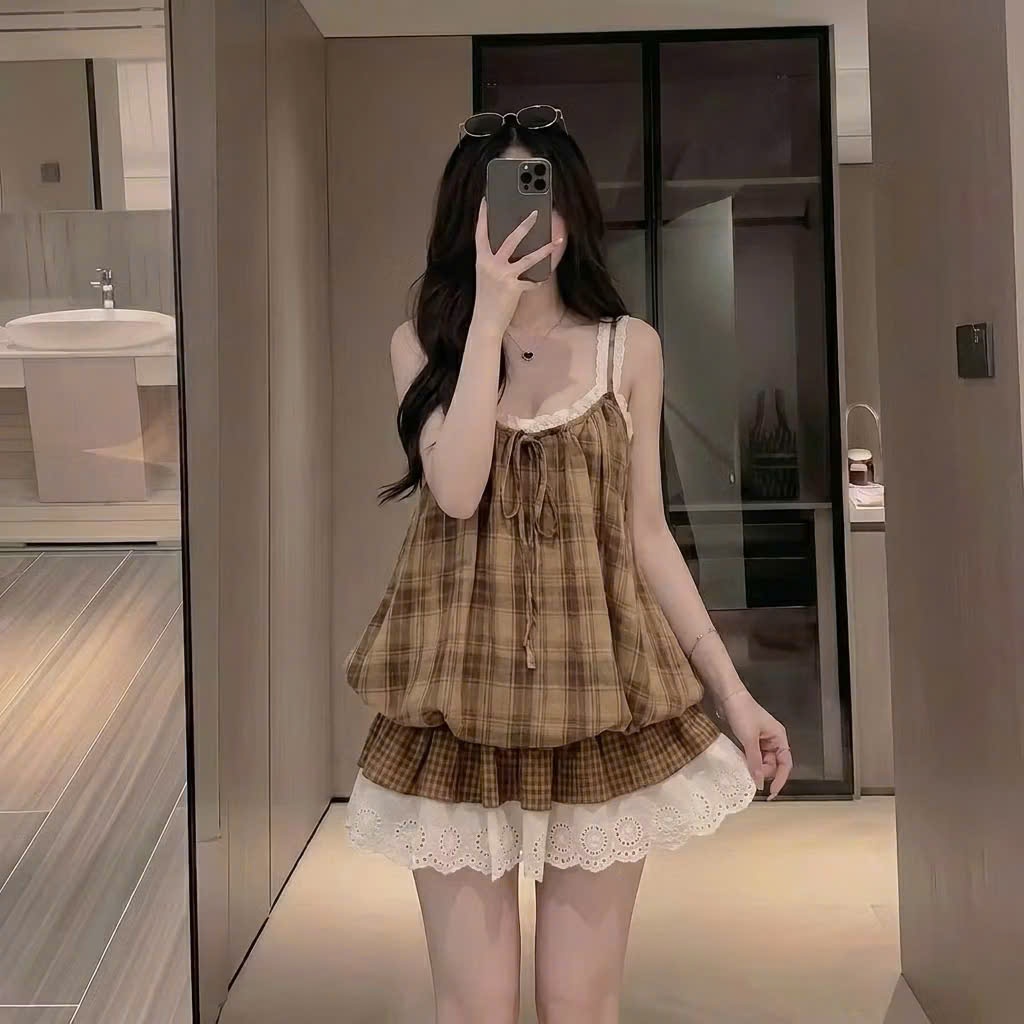 Set Váy 2 Dây Phối Ren Kèm Quần Phong Cách Trẻ Trung Năng Động
