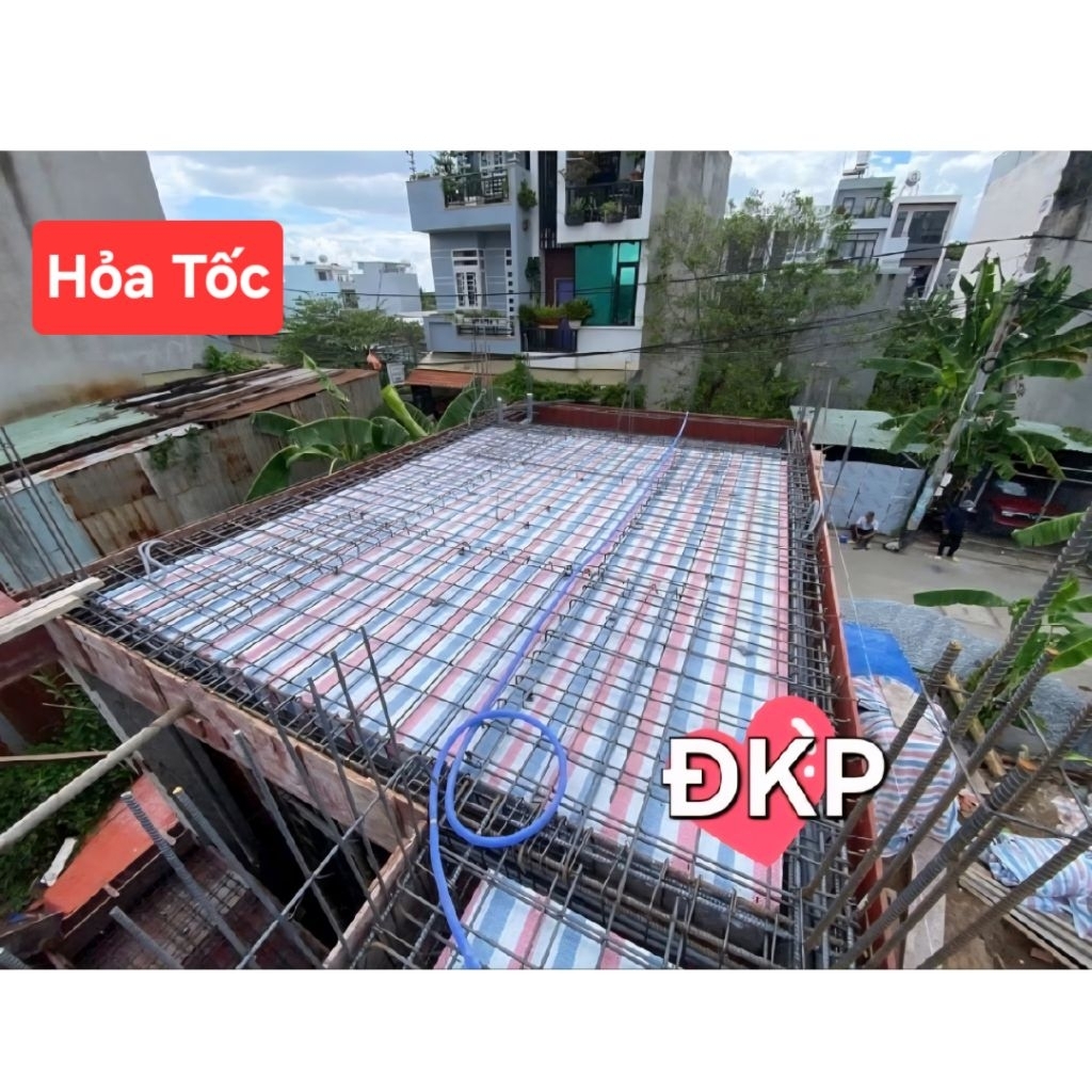 [Dài 50m]Bạt sọc ,bạt công trình, bạt dứa che bụi ,lót sàn đổ bêtông siêu tiện lơi khổ 3m8 ,4m dài 50m tới