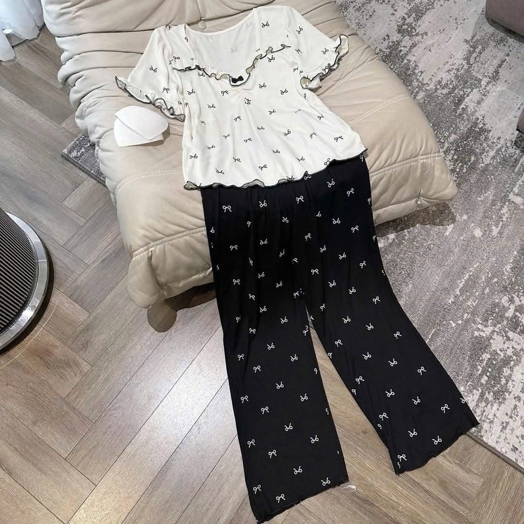 Bộ ngủ thun cotton hoạ tiết nơ chấm bi mềm mại. Bộ đồ mặc nhà , đi chơi, dạo, du lịch sang chảnh