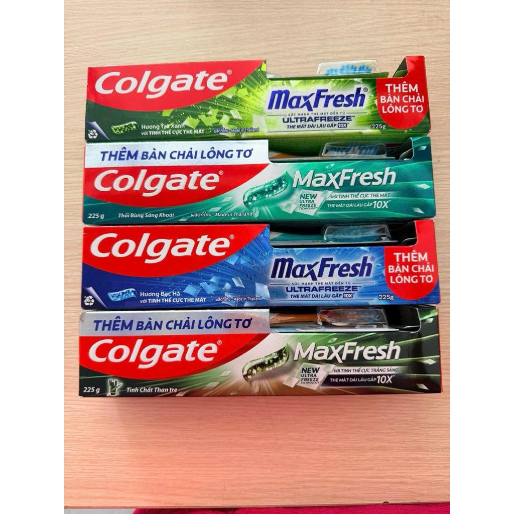Colgate MaxFresh Ultra Freeze view 2