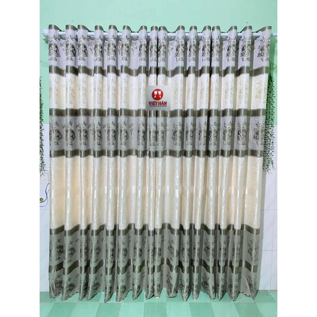 1 TẤM GẤM HOA VĂN  MÀU XÁM  CÁNH QUAT CHUWA CÓ CÂY TREO - TREO 1 TẤM MUA 1 TẤM _TREO 2 TẤM MUA 2 TẤM RÈM CỬA VIỆT HÀN