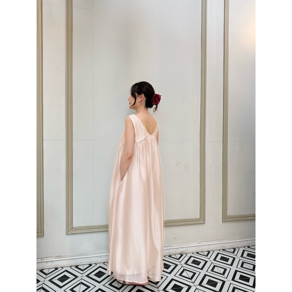V350 - Váy Tuby thiết kế sang trọng cùng điểm nhấn gam màu pastel.