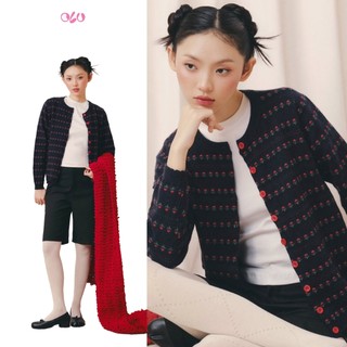 Áo len OLV dệt kim đính nút nổi bật Navy Jacquard Knit Buttoned Top phù hợp dịp thu đông