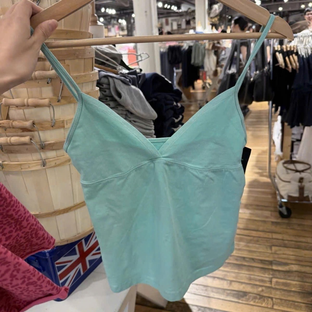 (sẵn)Áo yếm trơn màu xanh tiffany blue cổ V chéo dáng vừa chất cotton ASN100 - Tiktik