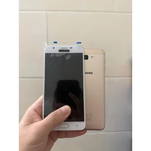 Điện thoại Samsung Galaxy J7 Prime máy tân trang keng 99% Pin mới .