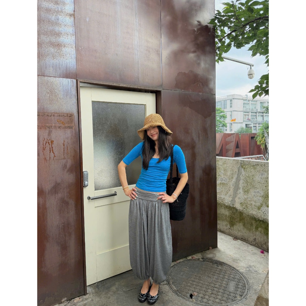 Áo thun tay lỡ cổ rộng màu xanh coban trơn dáng ôm vừa chất cotton co giãn ATNT037 - Tiktik