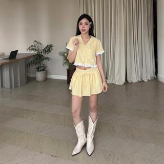 NAVIE - Áo cổ chữ V xếp ly DARIAA phối túi thời trang nữ