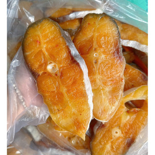 Khô cá dứa khúc tỏi ớt thịt nạc nhiều 500gram vị lạt rất vừa ăn hàng loại 1.