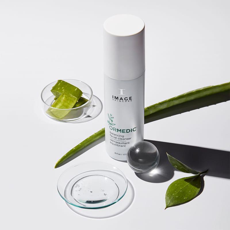 Sữa Rửa Mặt IMAGE Ormedic Balancing Facial Cleanser Làm Sạch Dịu Nhẹ Cân Bằng Da 177ml