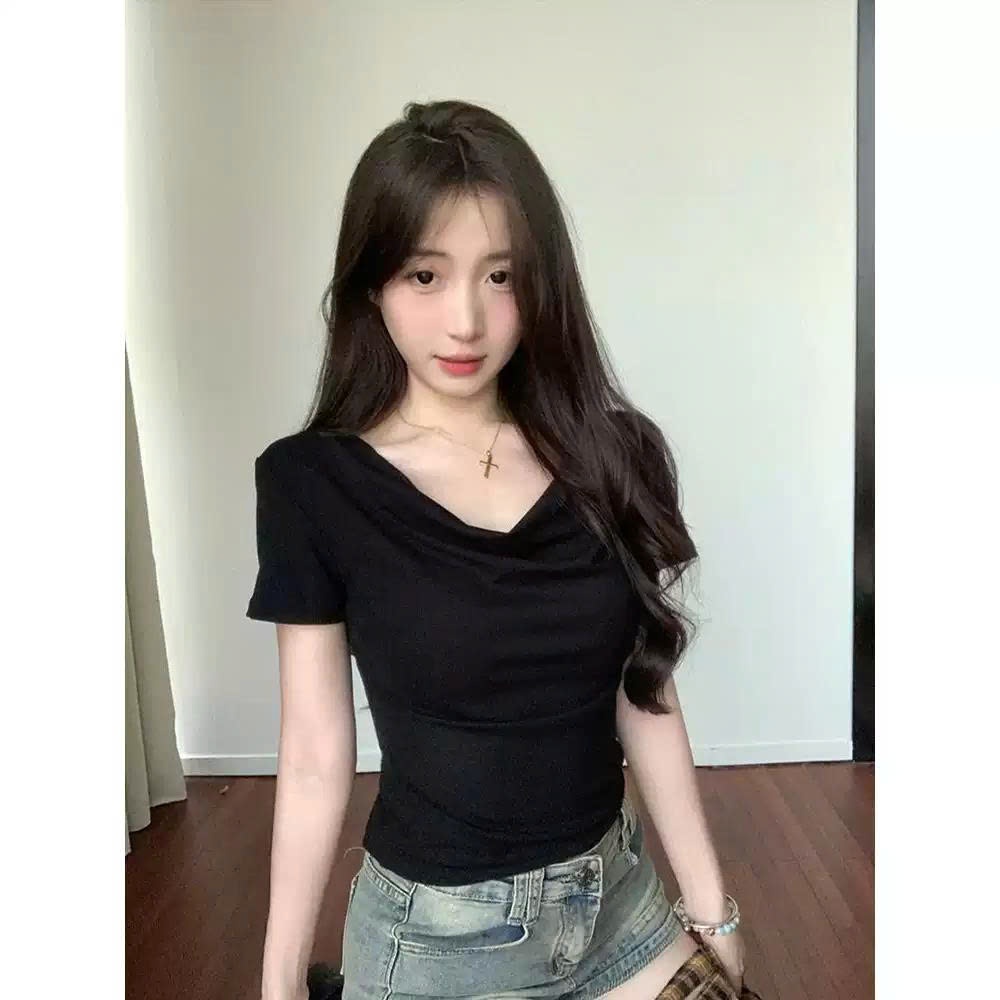 【Élan Sweet】Áo Thun Nữ Trễ Vai Ngắn Tay Dáng Ôm - Áo Thun Trơn Cổ Đổ Sexy Sang Chảnh Tôn Dáng