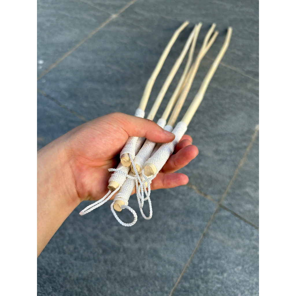 Set 2 Cây Mây Dẻo Dai Có Móc Treo Trang Trí Khu Vườn