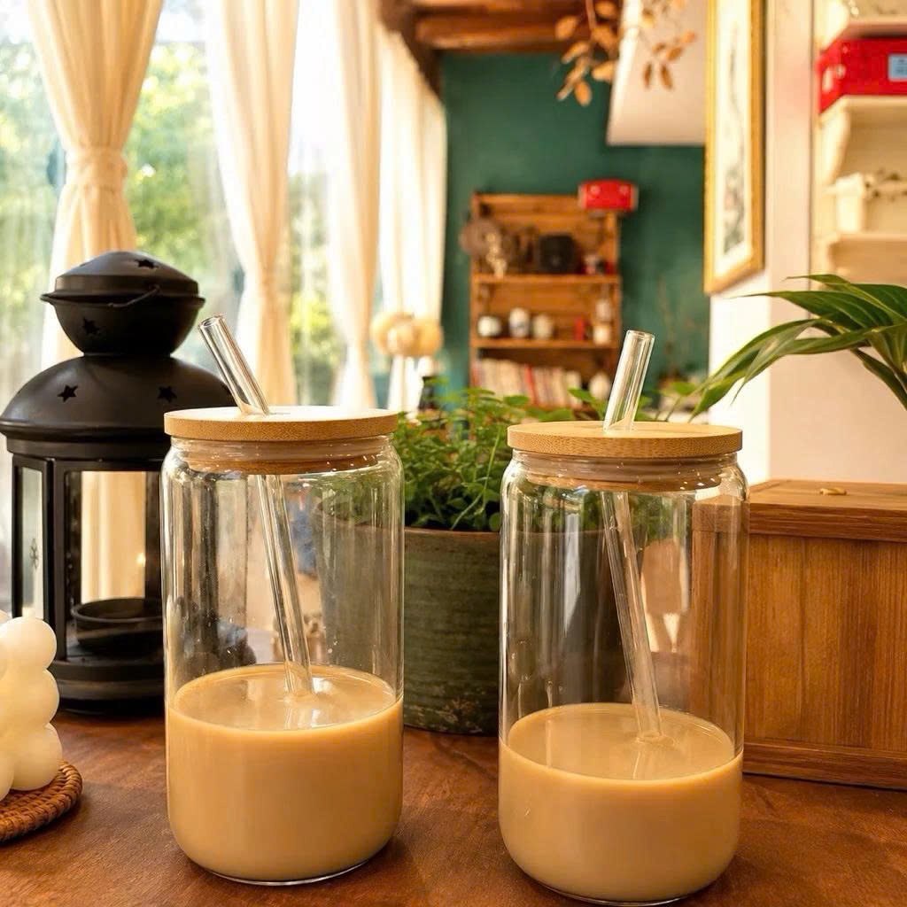 Cốc Thủy Tinh 550ml Kèm Nắp Gỗ Ống hút Bình Thủy Tinh Hình Trụ Trơn Decor Uống Cafe Chất Liệu An Toàn Tiện Lợi