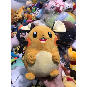 Gấu 2hand nhồi bông Pokémon Dedenne cao khoảng 40cm, được làm từ chất liệu mềm mại.