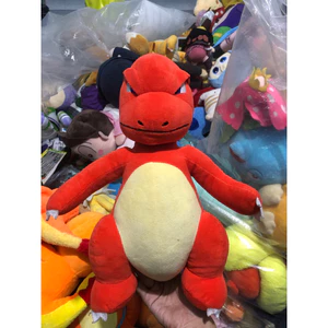Gấu 2hand gấu bông Charmeleon, cấp độ tiến hóa thứ hai của Charmander, thường được nhận diện bởi khuôn mặt giận dữ