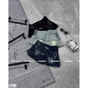 🥭Chân váy jeans xếp li tán đinh kèm belt đinh siu xịn hàng QC loại 1 ~ • #7067