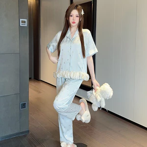 Set Ngủ Lụa Vân Phối Bèo Bồng Bềnh