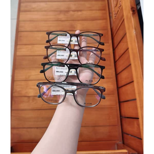 gọng nhựa dẻo ultem dáng dễ đeo