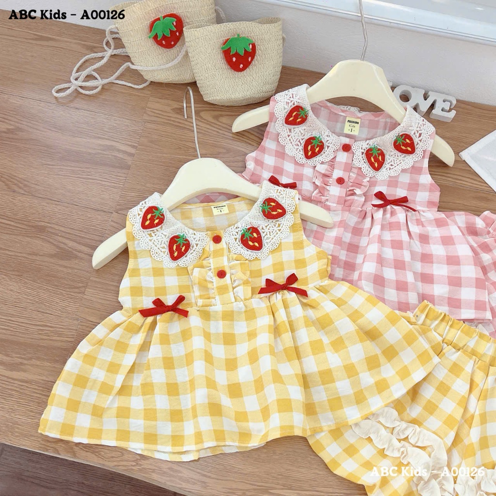 Váy Caro Sát Nách Bé Gái (Tặng Túi Dâu) Bộ Hè Caro Phối Ren Họa Tiết Dâu Tây 10-30kg Cho Bé Gái BR15
