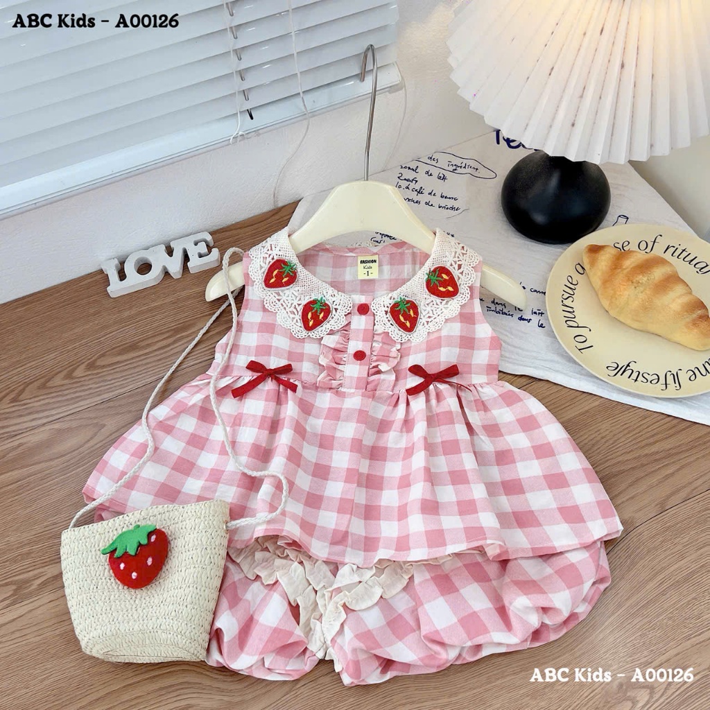 Váy Caro Sát Nách Bé Gái (Tặng Túi Dâu) Bộ Hè Caro Phối Ren Họa Tiết Dâu Tây 10-30kg Cho Bé Gái BR15