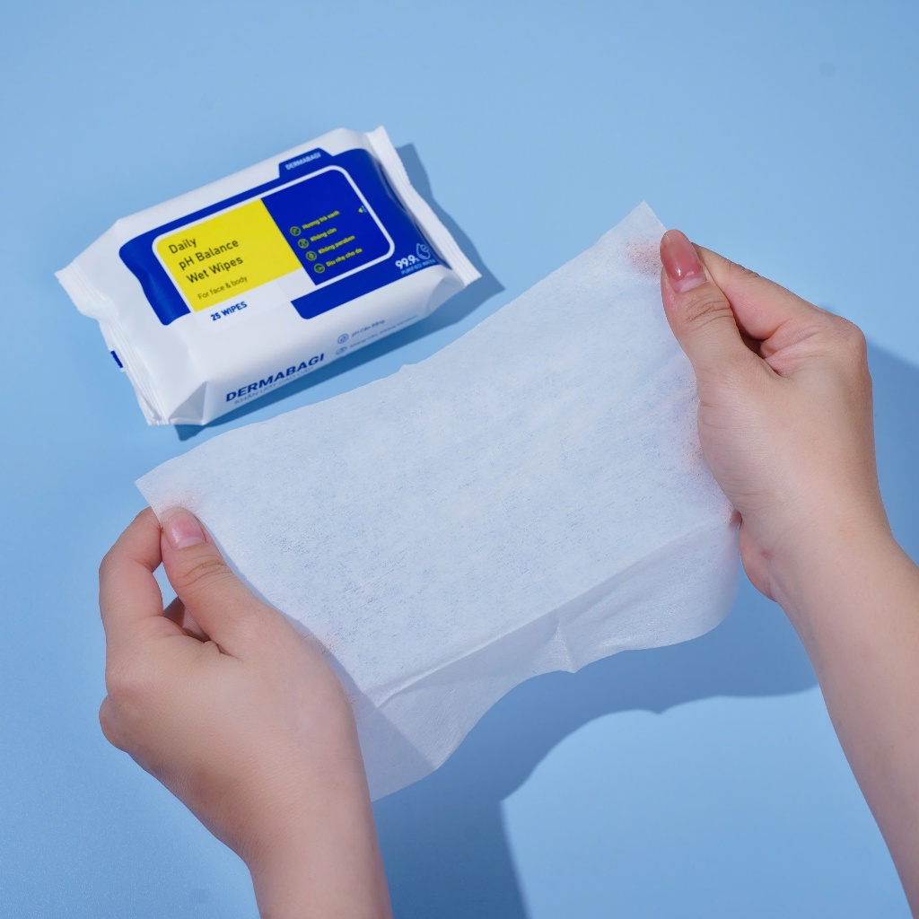 Khăn Ướt DERMABAGI Daily pH Balance Wet Wipes 25 Tờ - Cân Bằng pH, Làm Sạch Dịu Nhẹ Face & Body, Hương Trà Xanh | BigBuy360 - bigbuy360.vn