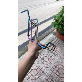 Baga giữa surius xăng cơ titan dày 10ly.