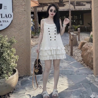Váy Đũi Chấm Bi 2 Dây Đen Trắng Đính 2 Hàng Khuy Phối Viền Bèo Tầng Gấu Đầm Nữ 2s