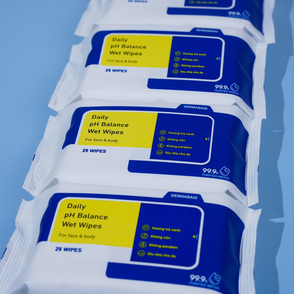 Khăn Ướt DERMABAGI Daily pH Balance Wet Wipes 25 Tờ - Cân Bằng pH, Làm Sạch Dịu Nhẹ Face & Body, Hương Trà Xanh | BigBuy360 - bigbuy360.vn