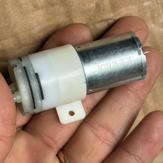 Mô tơ bơm nước 12V mini siêu khoẻ - Hàng mới chưa qua sử dụng