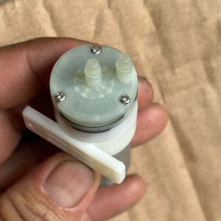 Mô tơ bơm nước 12V mini siêu khoẻ - Hàng mới chưa qua sử dụng