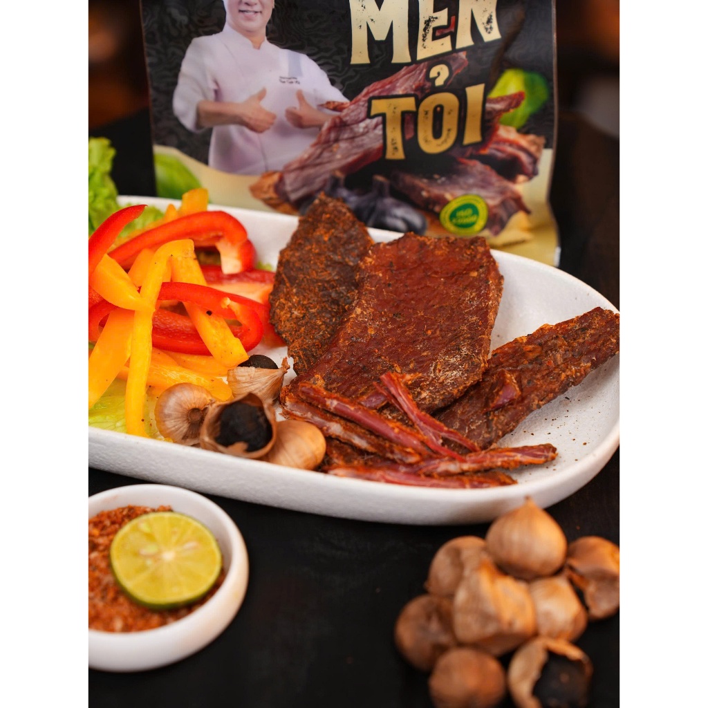 Bò Men Tỏi Sấy Dẻo Chef Hải 200G | 100% Thịt Bò Tươi Tuyển Chọn, Mềm Dai Đậm Vị, Không Phẩm Màu
