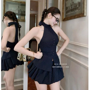 MIU.STUDIO • Set Áo yếm kẻ hở lưng dáng corset đính khuy cao cấp kèm chân váy bí xoè bồng cá tính sang chảnh