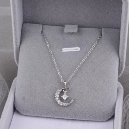 Dây Chuyền Mạ Bạc Crescent Dream  Đính Đá Zircon - Vòng Cổ Mặt Trăng Khuyết Và Ngôi Sao Thanh Lịch