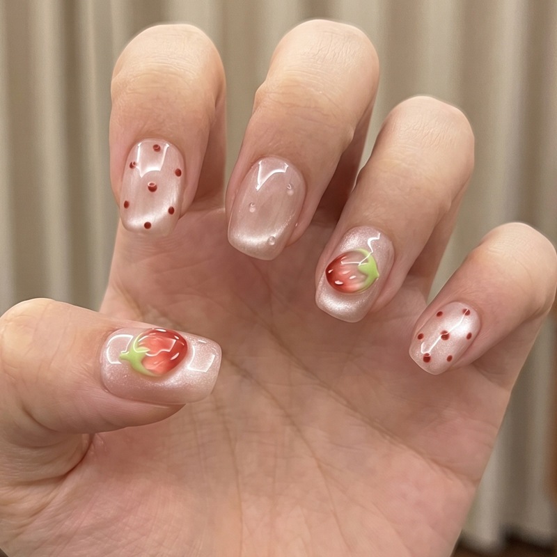 Móng tay giả, nail box 24 móng, móng giả form ngắn đính charm dâu nổi