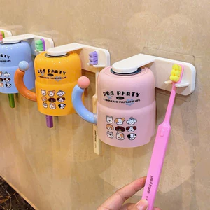 Bộ kệ kèm cốc đánh răng hoạ tiết hoạt hình