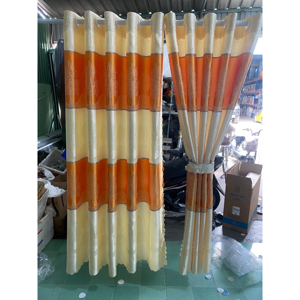 1 TẤM GẤM HOA VĂN MÀU VÀNG CÂY THÔNG  CHƯA CÓ CÂY TREO - TREO 1 TẤM MUA 1 TẤM _TREO 2 TẤM MUA 2 TẤM RÈM CỬA VIỆT HÀN