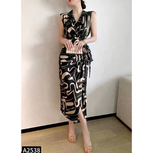Đầm lụa họa tiết 2 màu đen, be cầu vai sang chảnh cho các nàng A2538