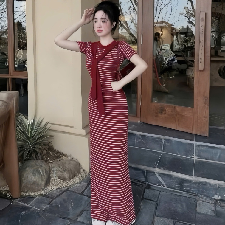 Đầm sọc tay ngắn dáng dài phối khăn , chất thun tăm thời trang