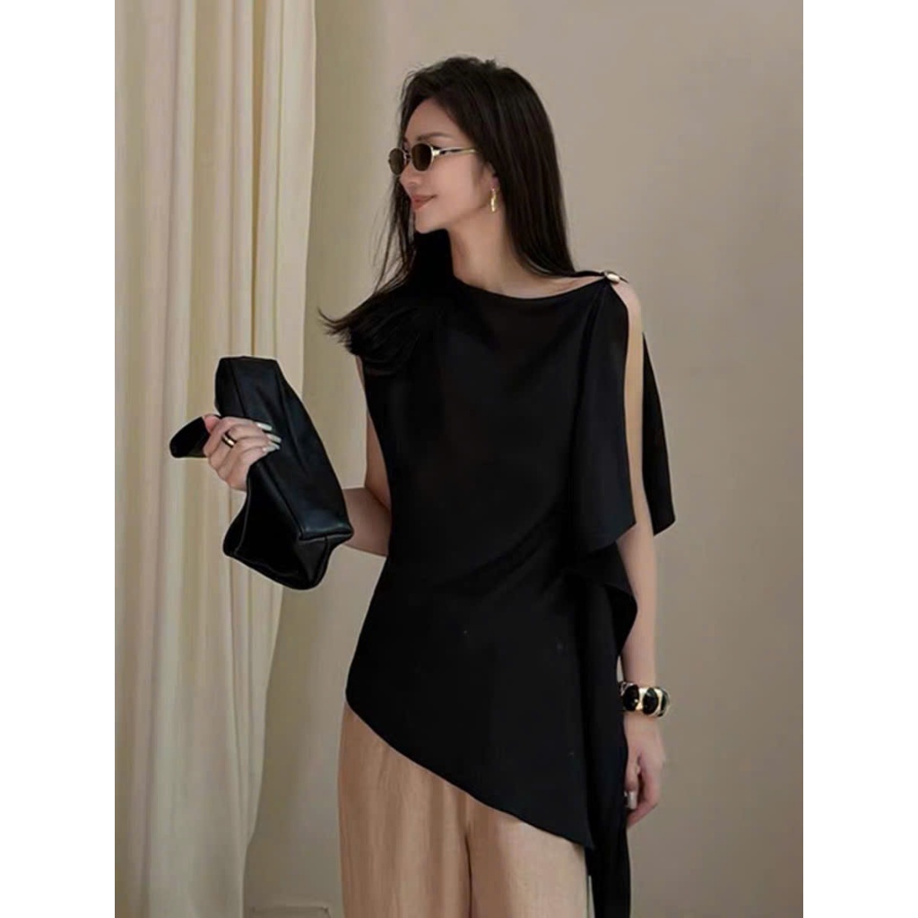 O.urs | Calie Shirt - Áo sơ mi top - áo trễ vai lệch tà thanh lịch - áo phông đen kiểu Pháp chất liệu mềm, mát, mịn